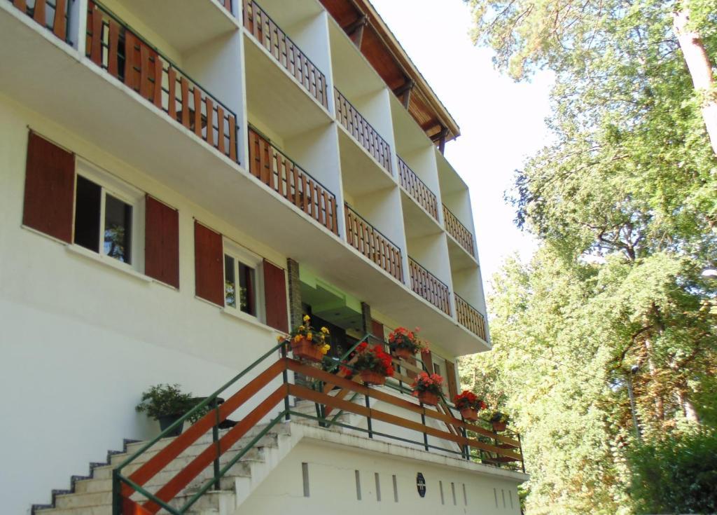 Hôtel Robinson Auch Exterior foto